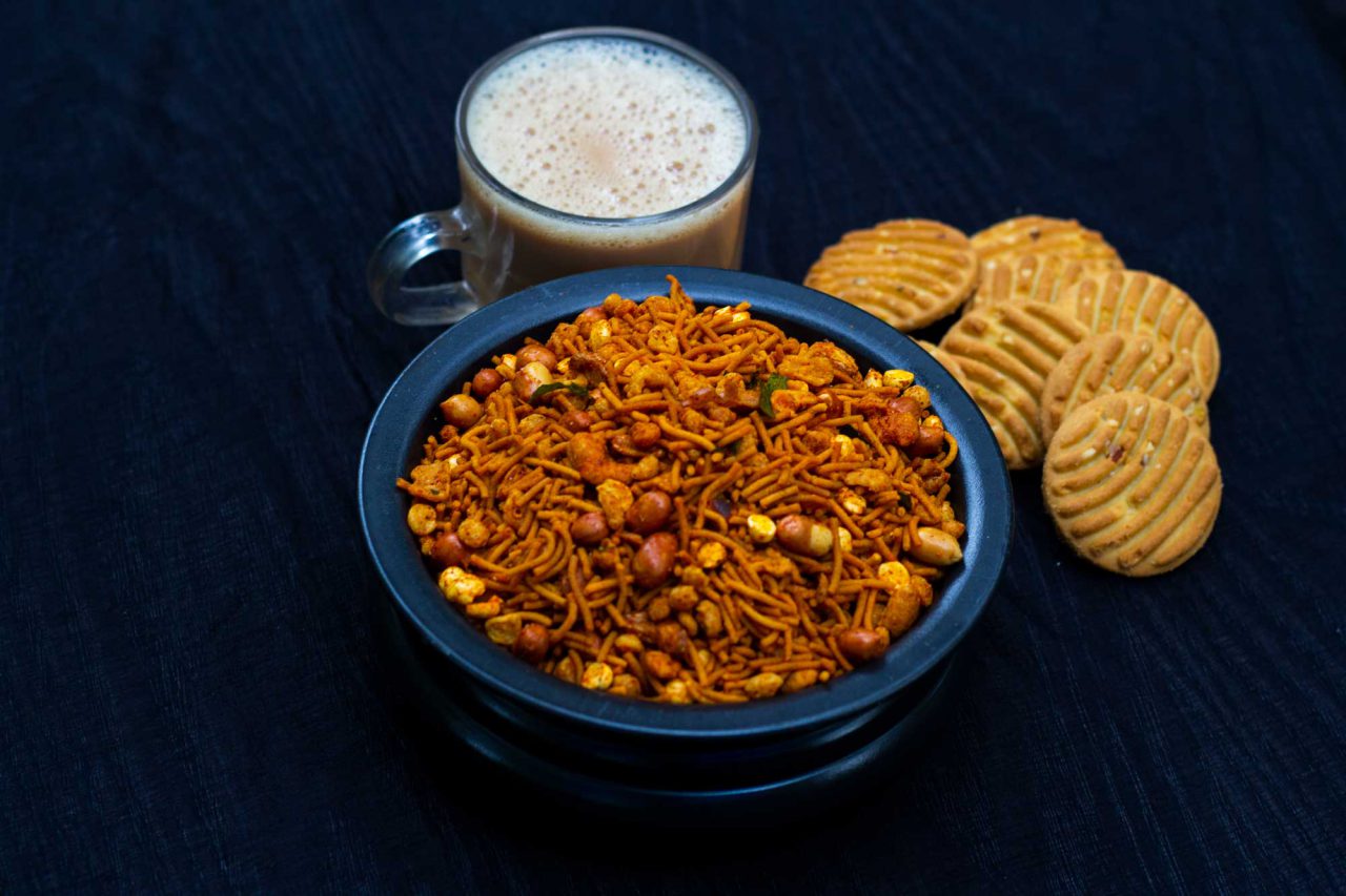 Kerala Mixture Recipe Traditional Kerala Snack Food Good   Mixture 1280x853 