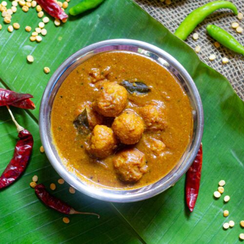 Paruppu Urundai Kuzhambu – FoodGood